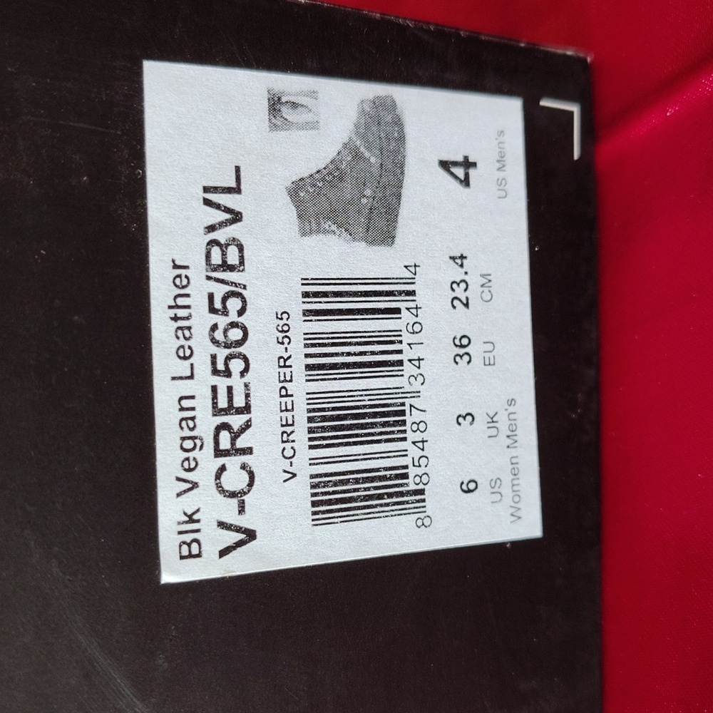 Demonia V-Creeper Black Platform Boots with Chain Detail - Picture 7 of 7